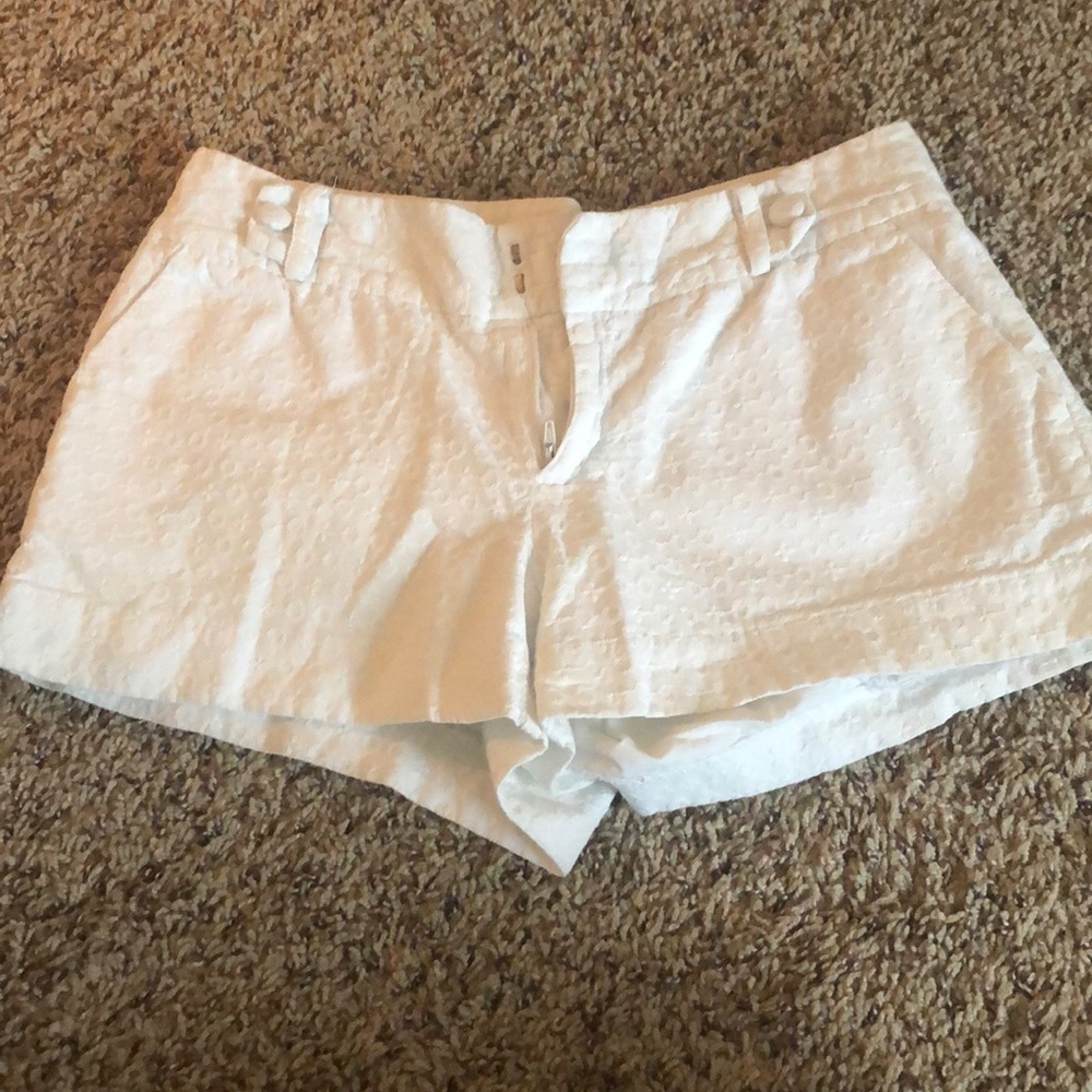 Banana Republic white short